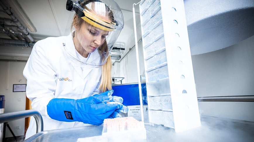 210693_ProBioGen_Virology_Cryo_Storage_Cell_Line_AGE1.CR.PIX_100px__cropped